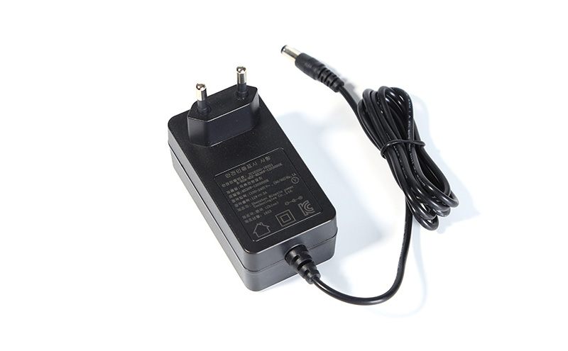 12V3A電源適配器12V3A脫毛儀充電器UL CE GS UKCA SAA RCM KC認證 12V3A電源適配器12V3A脫毛儀充電器UL CE GS UKCA SAA RCM KC認證