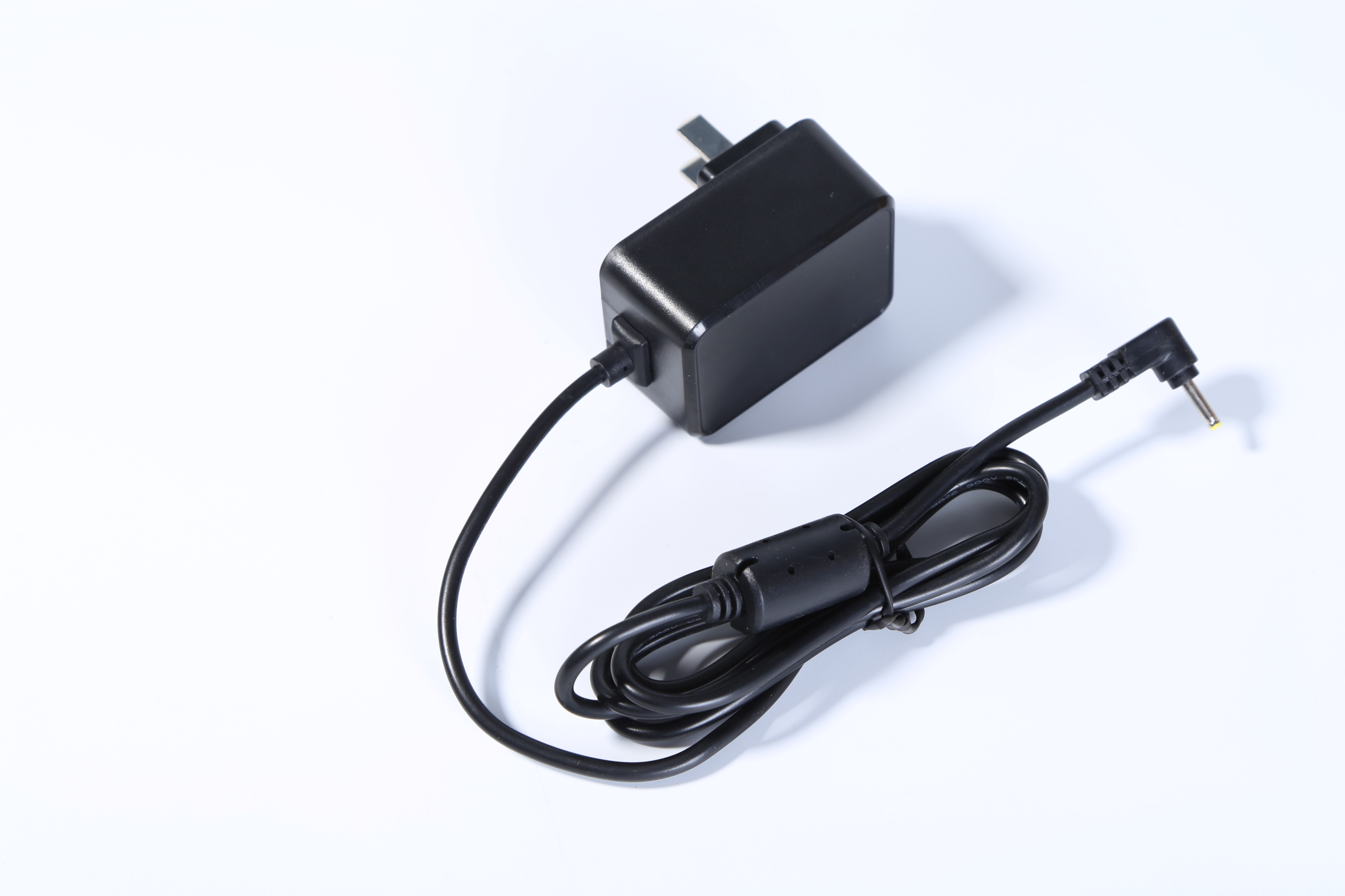 手機(jī)充電的這些小常識(shí) 手機(jī)充電的這些小常識(shí)