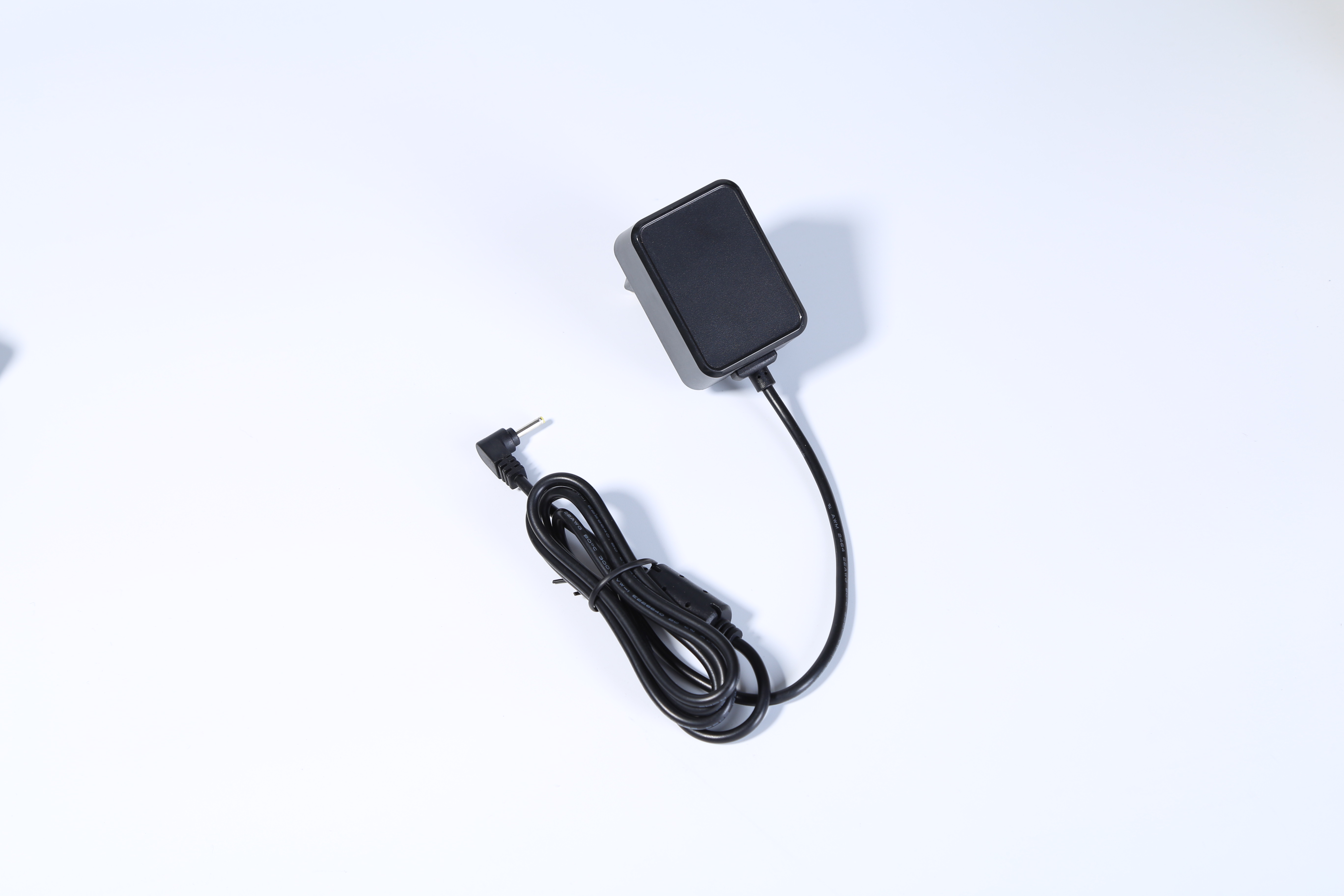 MX6W-0900500型號9v0.5a歐規(guī)電源適配器 ce認證 MX6W-0900500型號9v0.5a歐規(guī)電源適配器 ce認證