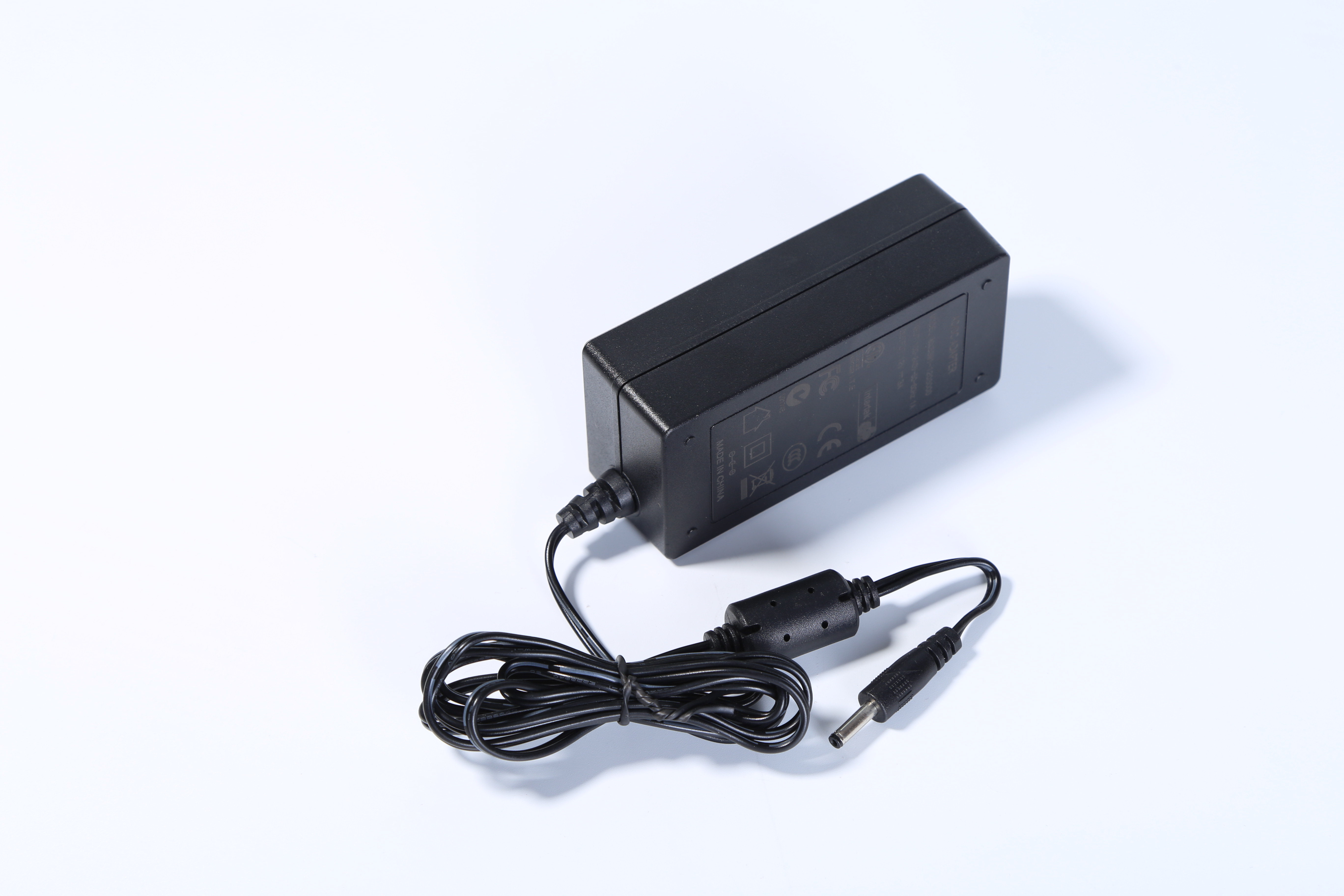 12V3A電源適配器12V3A脫毛儀充電器UL CE GS UKCA SAA RCM KC認證 12V3A電源適配器12V3A脫毛儀充電器UL CE GS UKCA SAA RCM KC認證